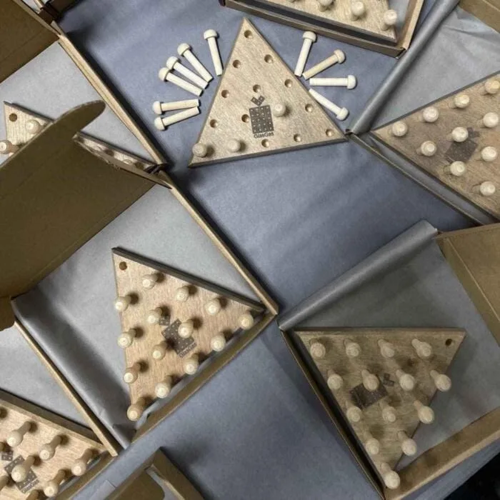 Personalizuotas žaidimas Šoklys - kalėdinė verslo dovana