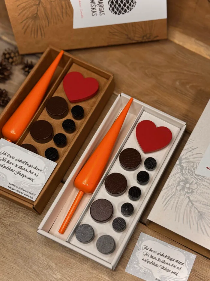 Medine ranku darbo dovana - Sniego senio lipdymo ir dekoravimo rinkinys