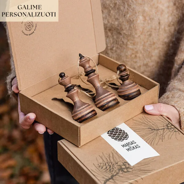 personalizuoti kaledu eglutes zaisliukai sachmatu megejams