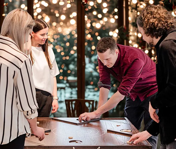 Kaledinis-imones-vakarelis-itraukiancios-pramogos-kolektyvui